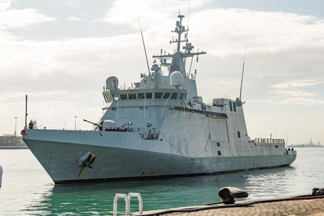 El buque 'Relámpago' zarpa para vigilar las aguas territoriales de Ceuta y Melilla