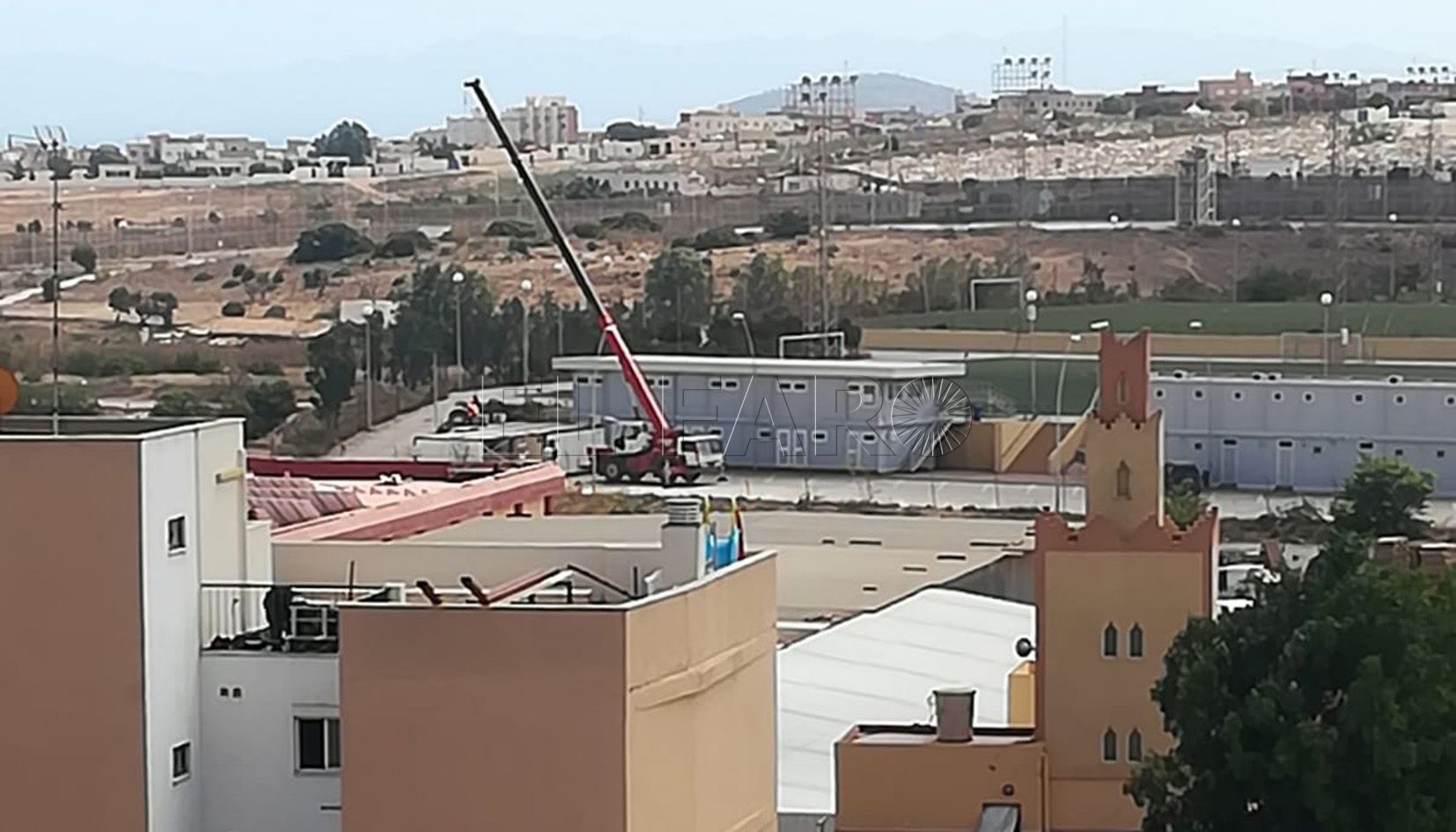 Vecinos del Real convocan una cacerolada mientras se inician los trabajos en el centro Covid