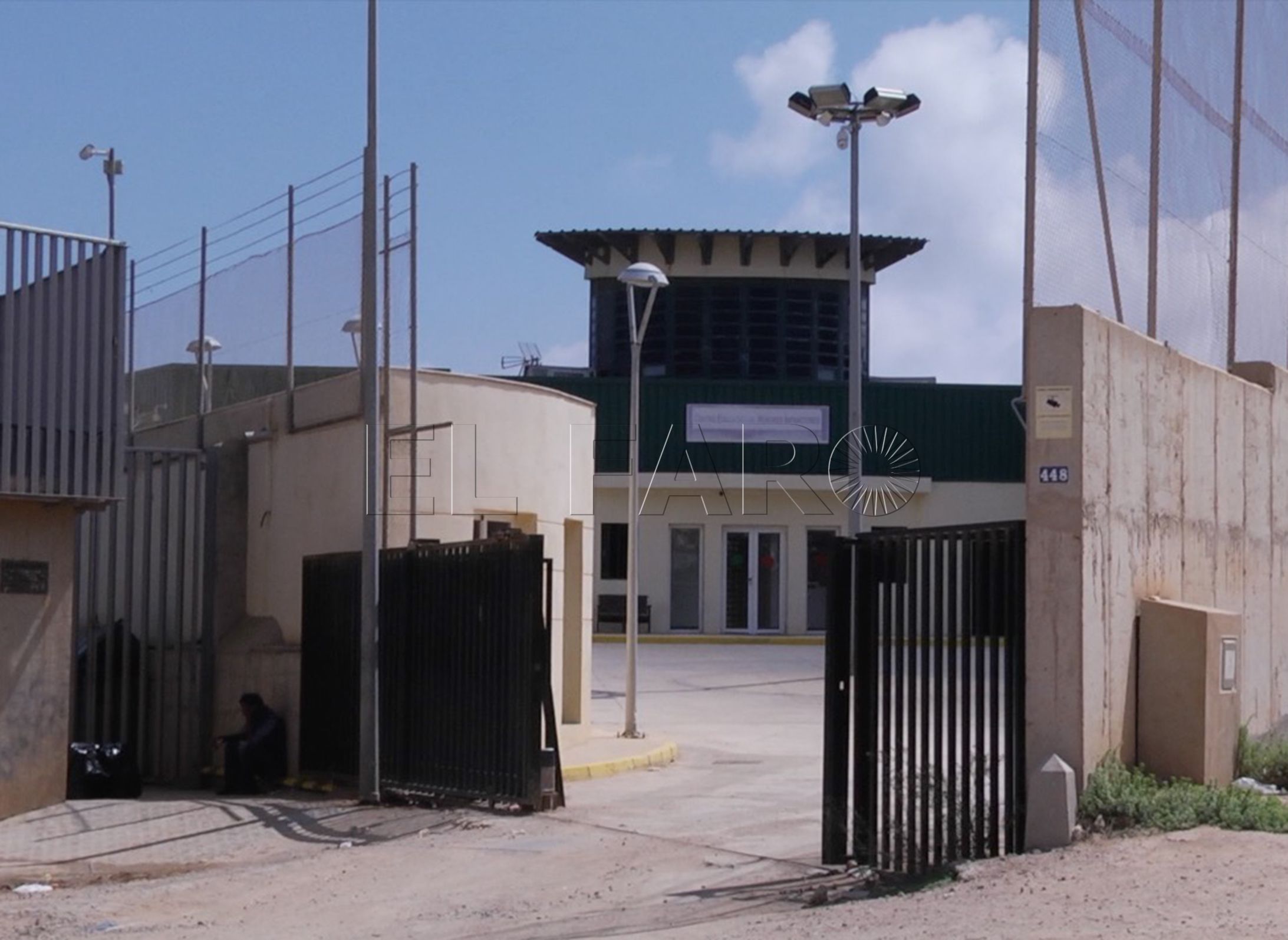 Una trabajadora del Baluarte da positivo en coronavirus