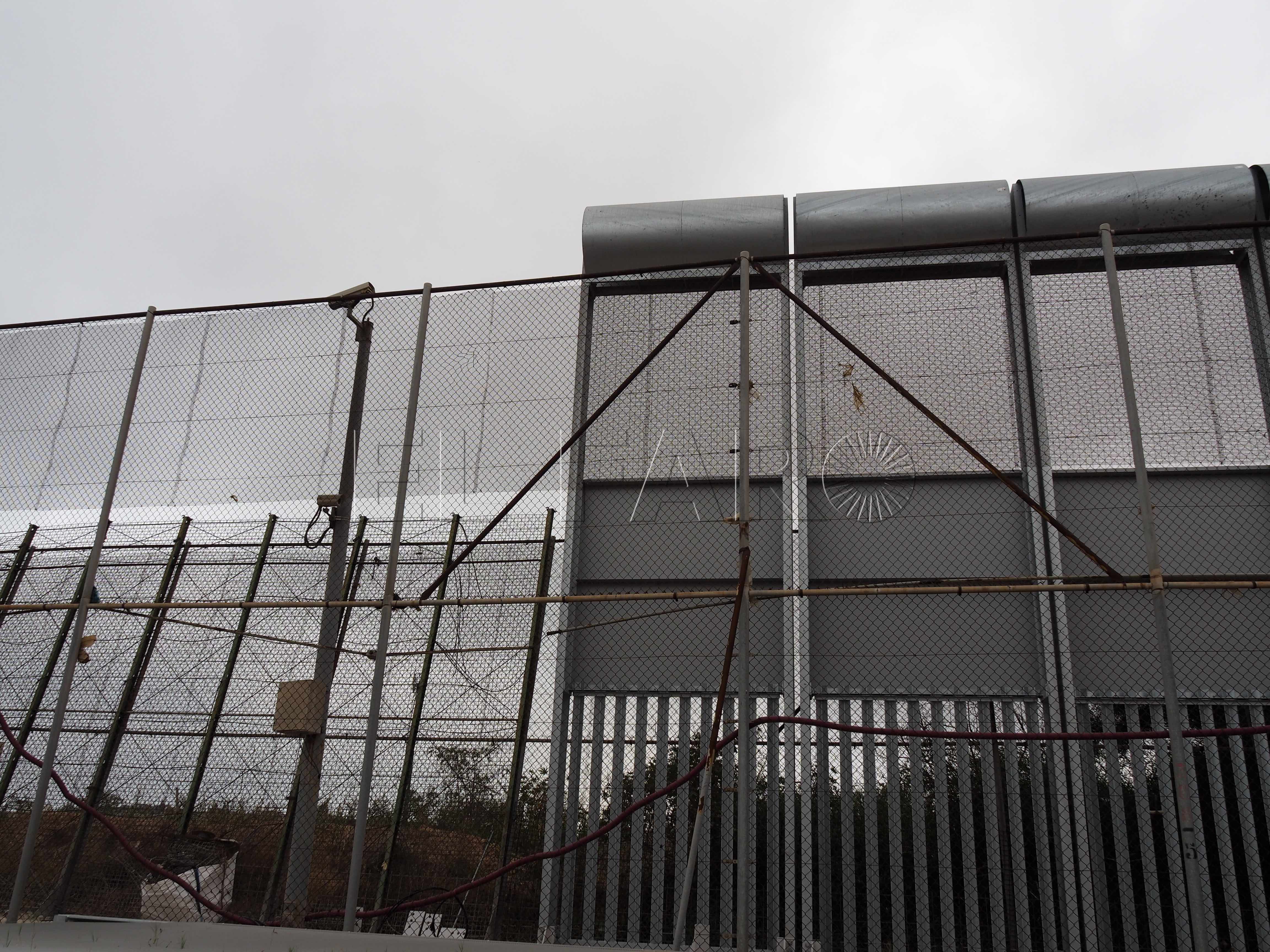 “Lo que sucede en Grecia y en Melilla es fruto de la misma política”