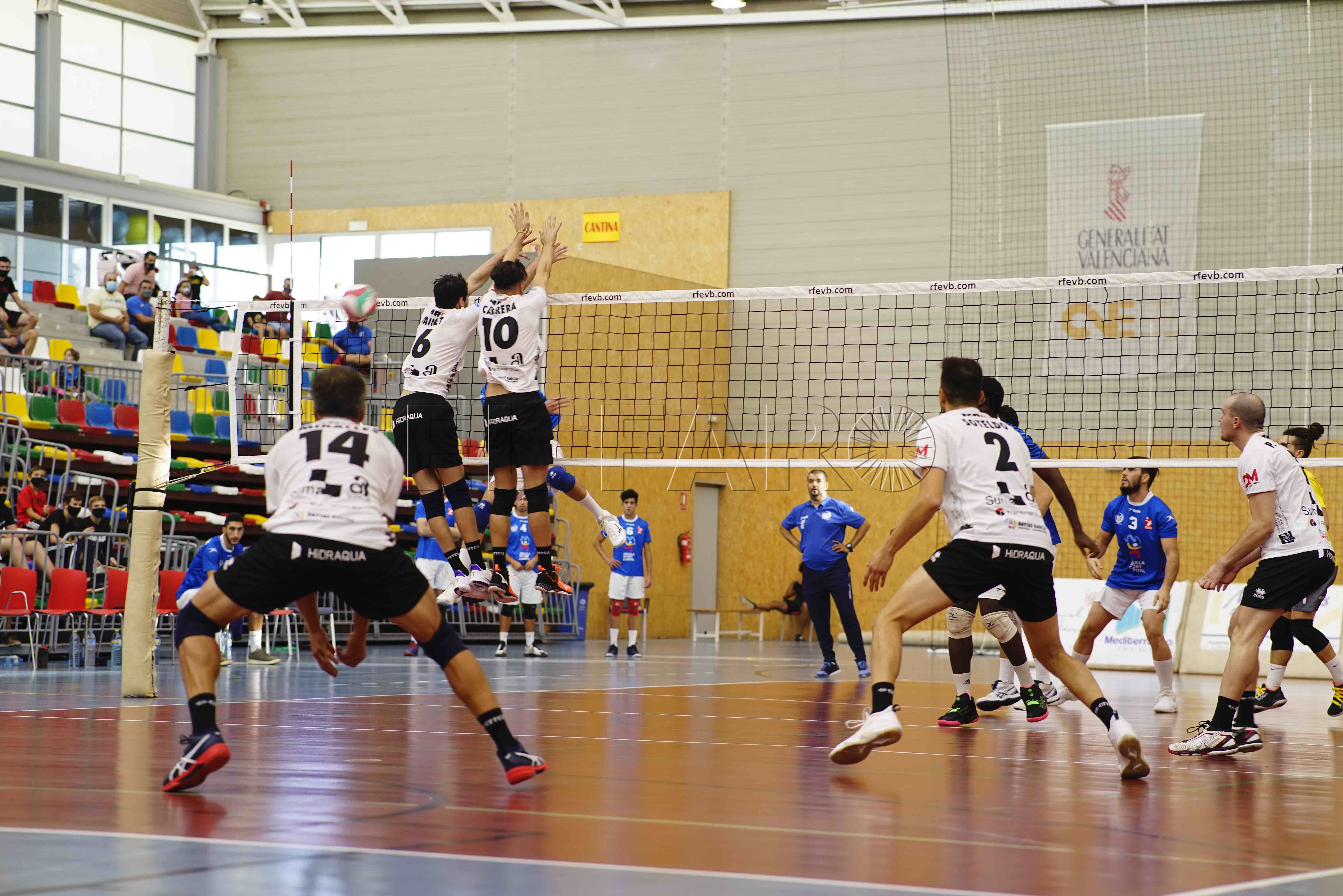 Debut en casa de un buen MSC Voleibol