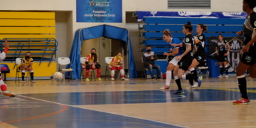 Las jugadoras melillenses se  dejaron la piel en cada una de las jugadas de este encuentro oficial.