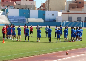 Componentes de la escuadra melillense, en el entrenamiento de ayer.