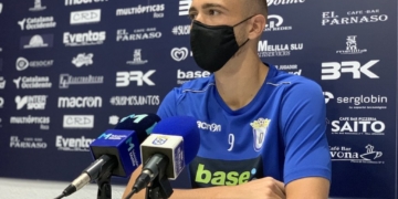 El nuevo jugador unionista, en la rueda de prensa.