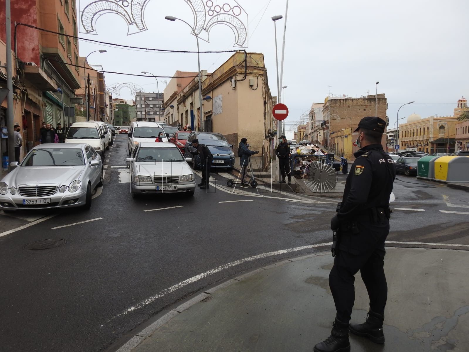 Gobierno y comunidades aplazan la decisión sobre el toque de queda