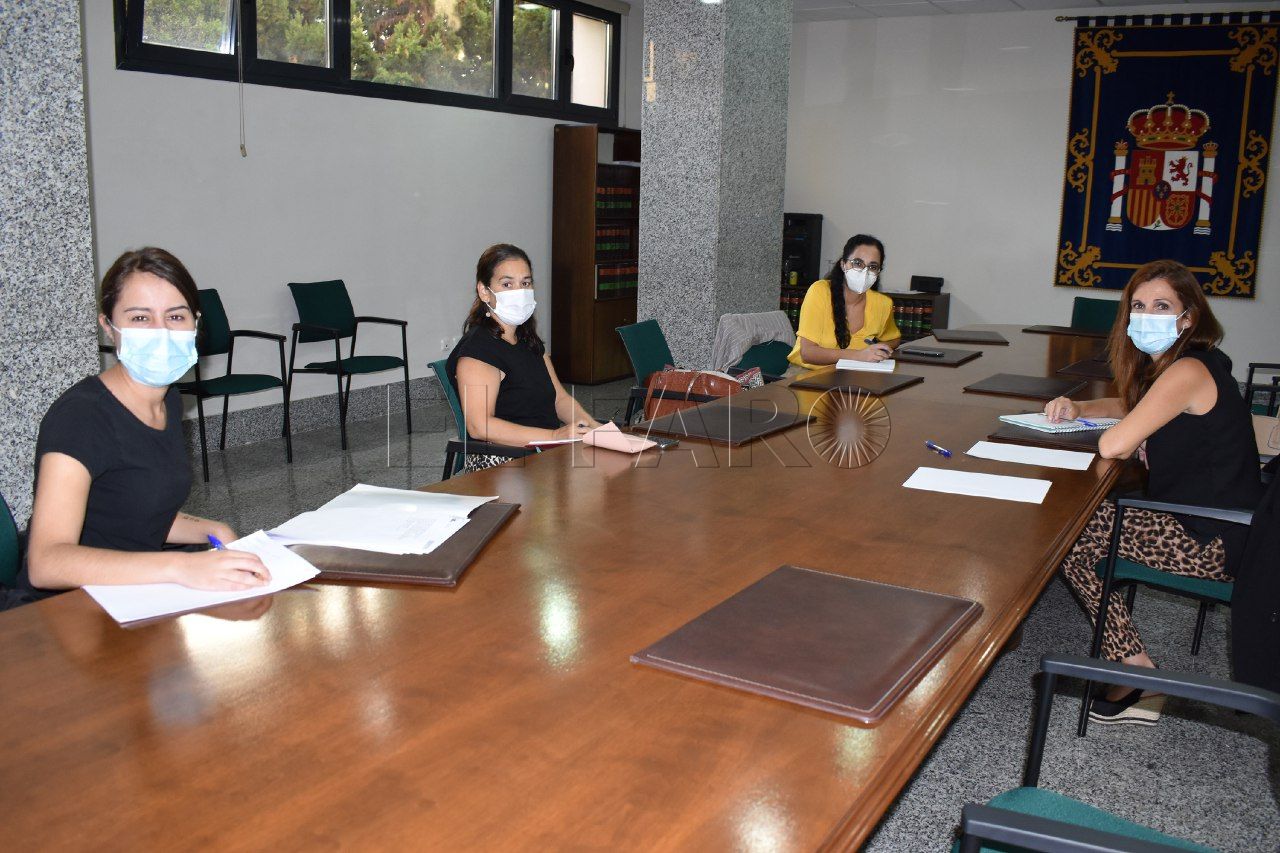 Segura y Melilla Acoge abordan la protección de mujeres víctimas de trata