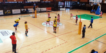 El cuadro local, en uno de sus partidos de esta temporada.