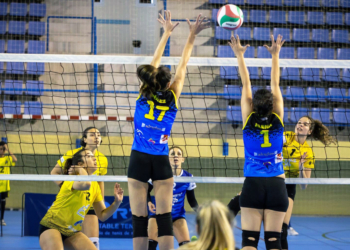 La escuadra femenina del Melilla Sport Capital Voleibol comienza mañana una ronda de tres partidos en las que actuará como equipo local.