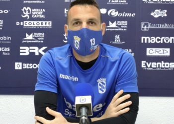 El cancerbero, natural de Aracena (Huelva), atendió a la prensa en la previa del encuentro frente a la U.D. Socuéllamos.