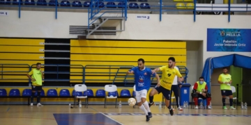 Laure, en una de las jugadas del partido de ayer.