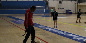 El primer entrenador melillense, en una de las sesiones de trabajo.