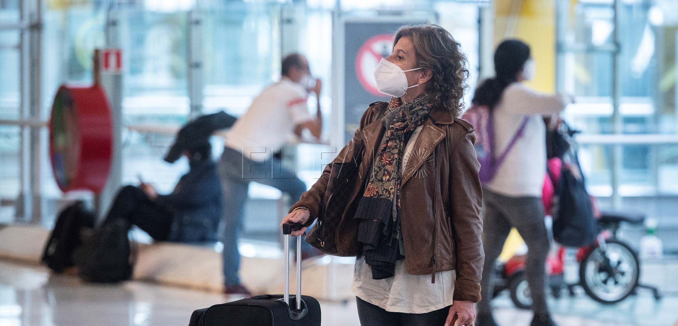 El Gobierno prorroga las restricciones de viajes a países fuera de la UE hasta fin de año