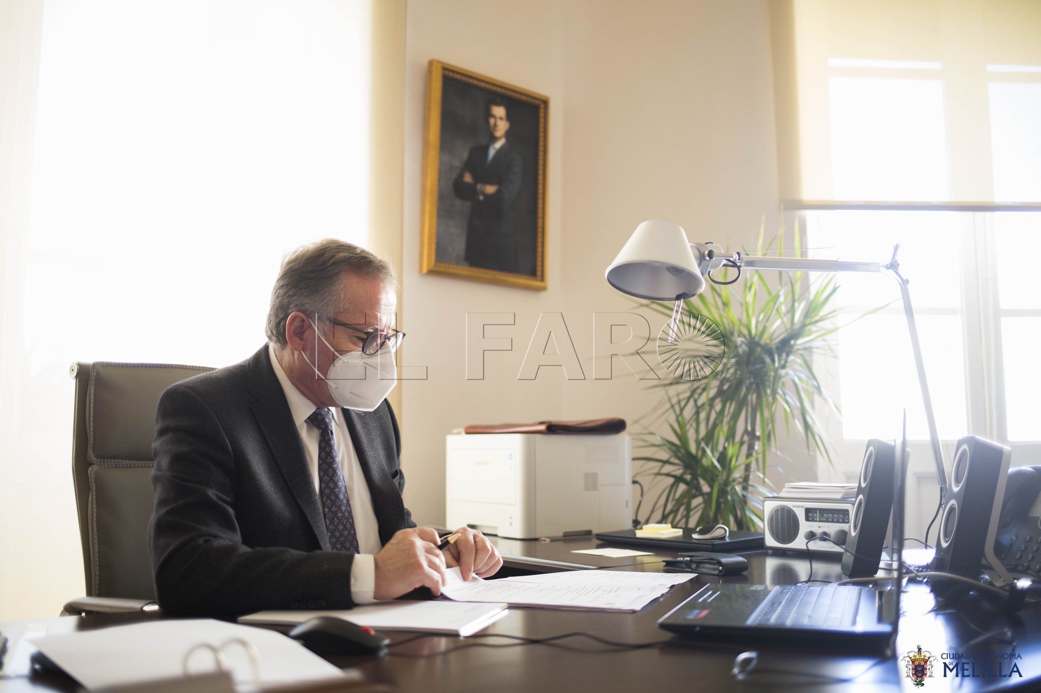 De Castro participa en la reunión de seguridad nacional con Carmen Calvo
