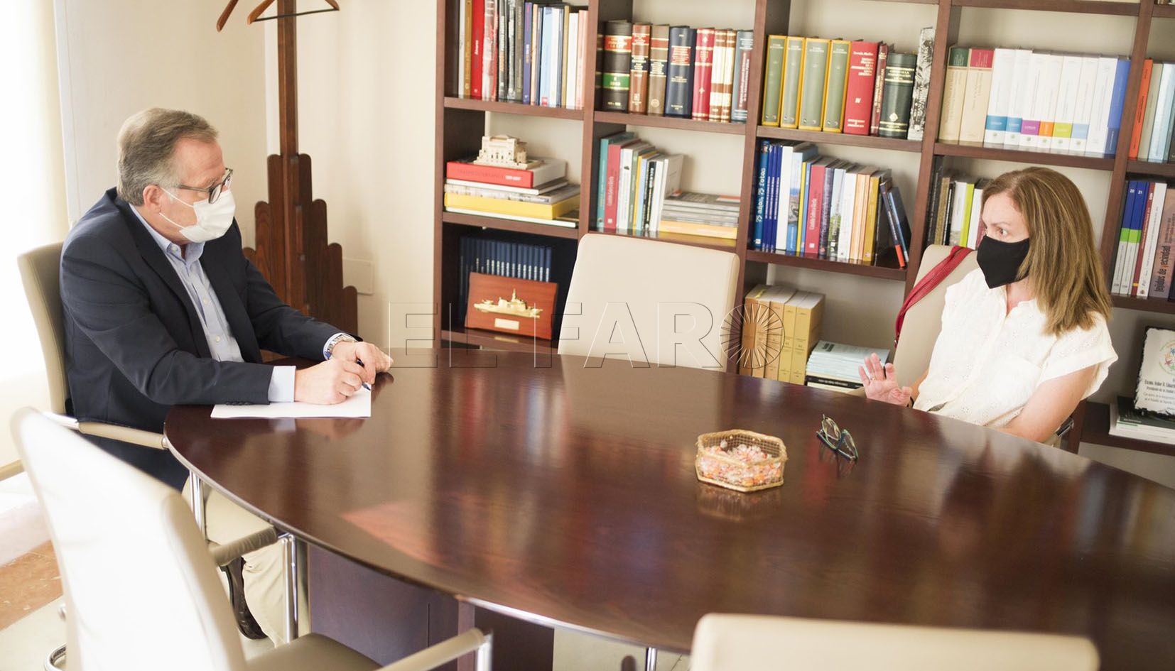 Dimite la directiva del Colegio de Médicos por la grave situación de la sanidad