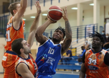 El MSC Baloncesto logra la primera victoria liguera