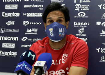 Aloisio, técnico de la UD Melilla.