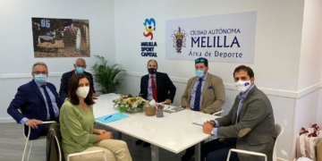 Imagen de la reunión para la primera toma de contacto entre la ciudad y la Federación Española.