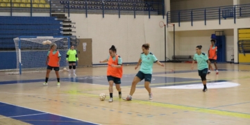 Las componentes de la primera plantilla, en una de las sesiones de entrenamientos.