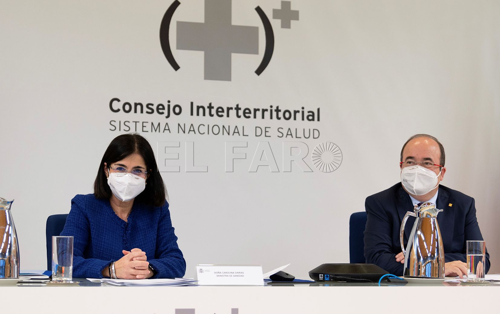 Darias deja en criterios médicos dar la segunda dosis a los que saltan turno