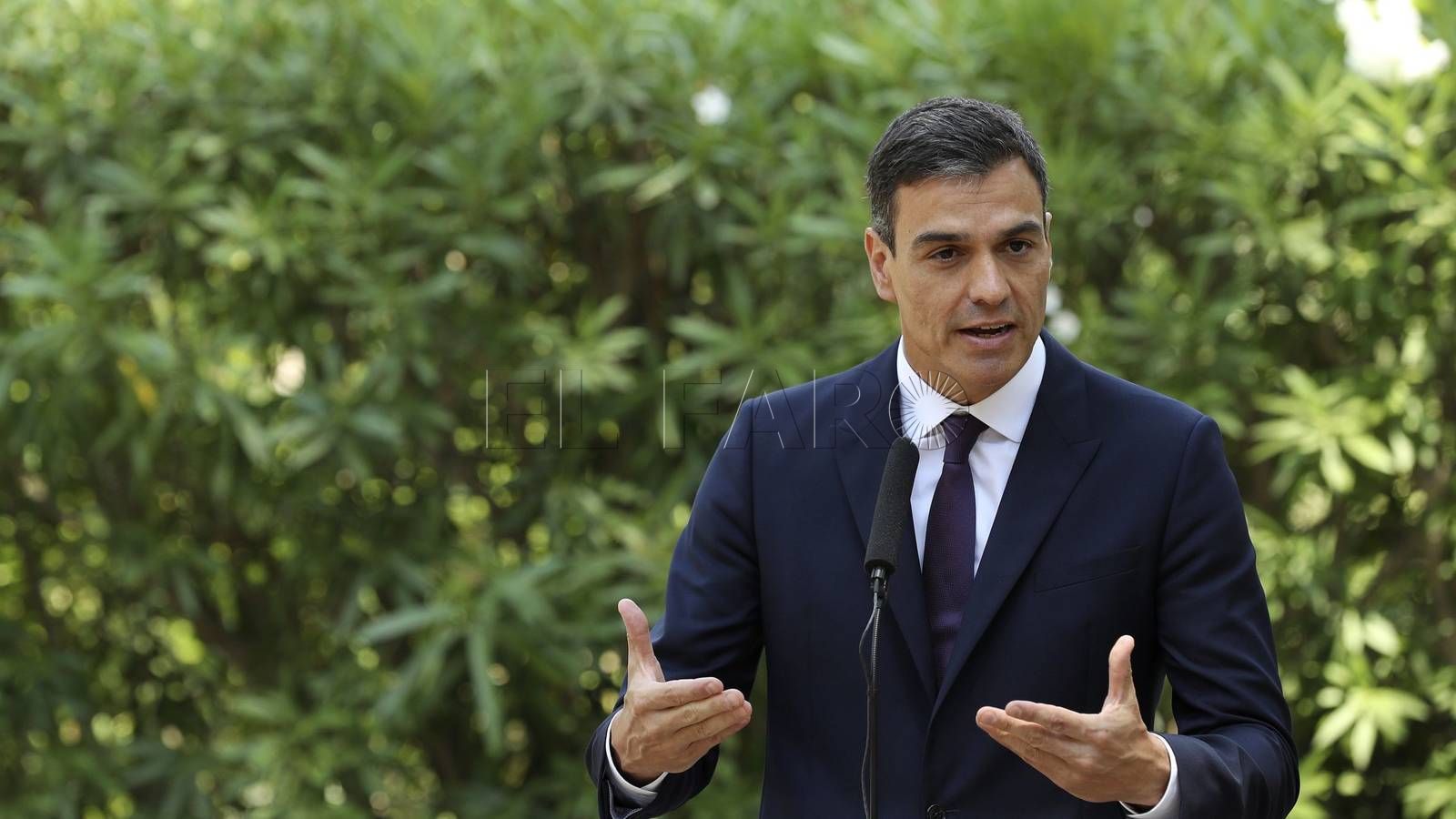 Sánchez promete firmeza para restablecer la normalidad en Ceuta
