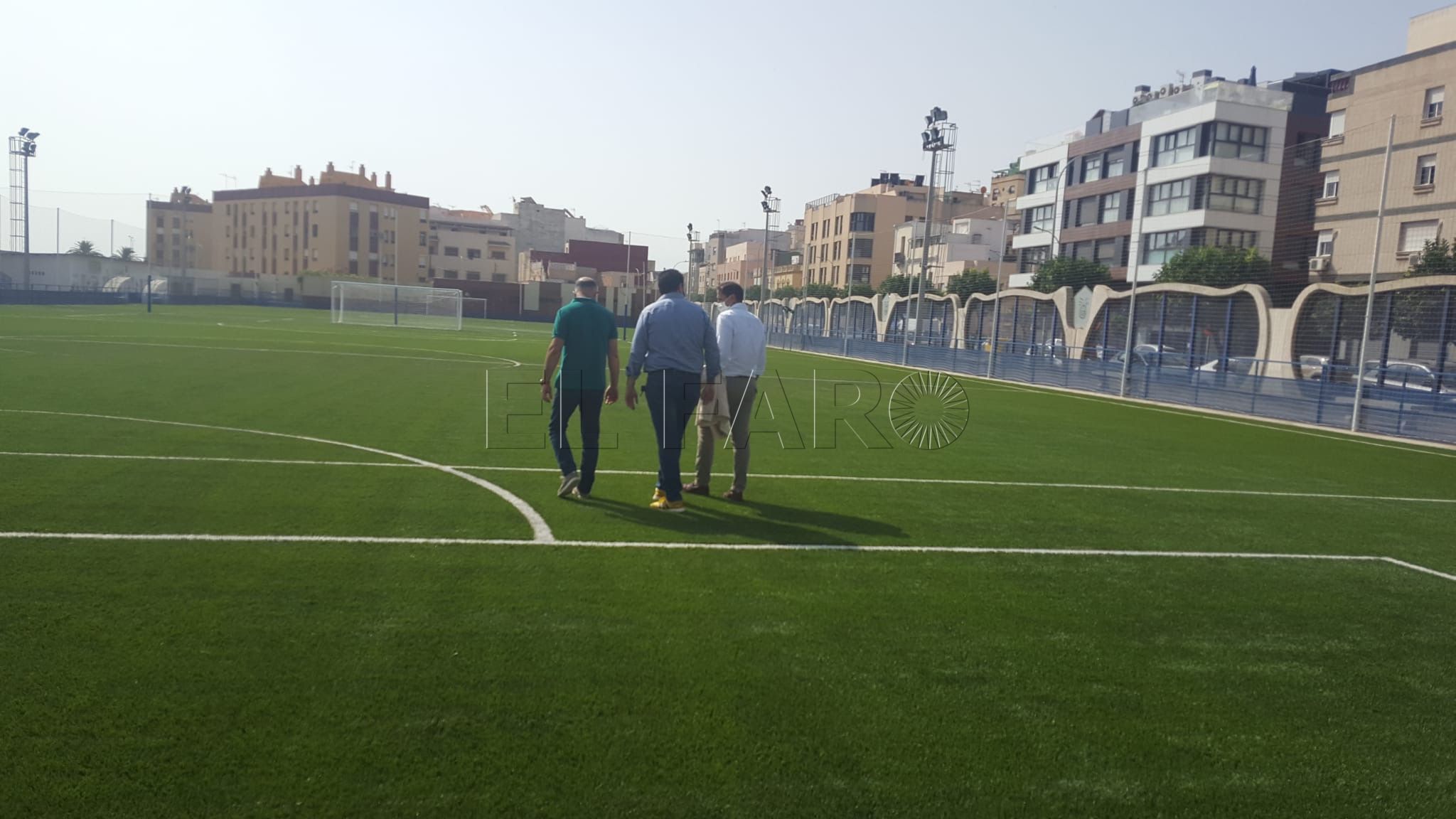 Cambiarán las luces del campo de fútbol del Tesorillo y de la Cañada