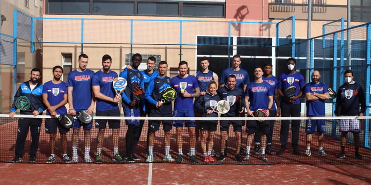 El Melilla cambia el baloncesto por el pádel
