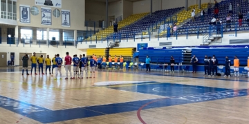 Antes del inicio del partidos se guardó un minuto de silencio.