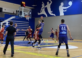 Los estudiantiles, en uno de los partidos de esta temporada.