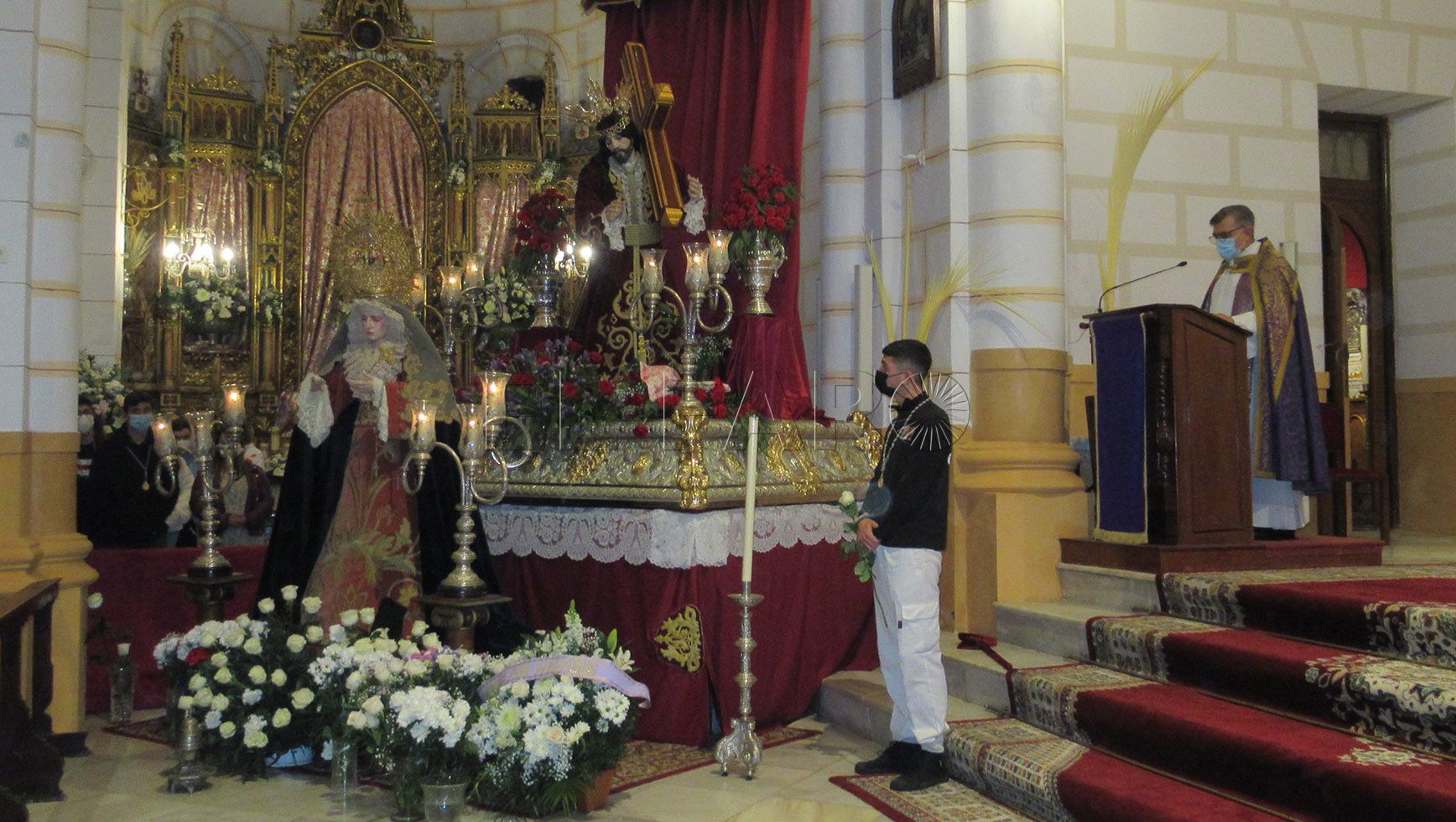 El Nazareno aguarda la fe de los fieles en la iglesia del Sagrado Corazón