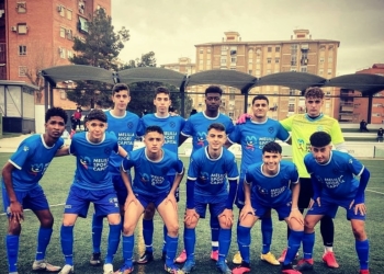 Uno de los onces iniciales de la escuadra melillense esta temporada.