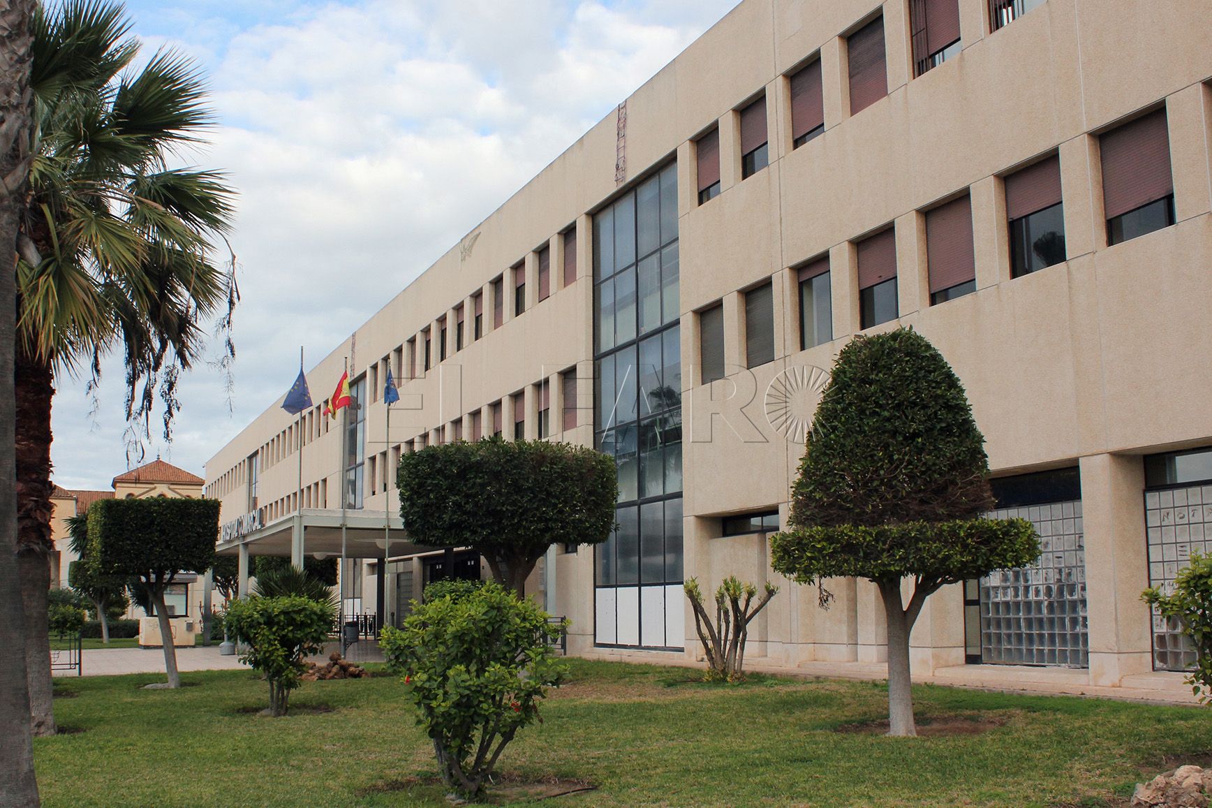 El hospital está en situación “muy crítica”: pacientes de la 3ª y 4ª ola ingresados a la vez