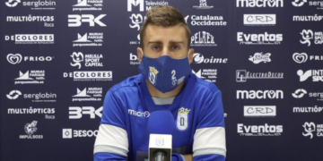 El futbolista melillense atendió ayer a los medios de comunicación.