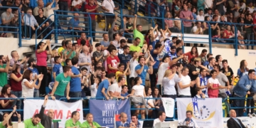 La afición local espera llevar en volandas a su equipo este viernes.