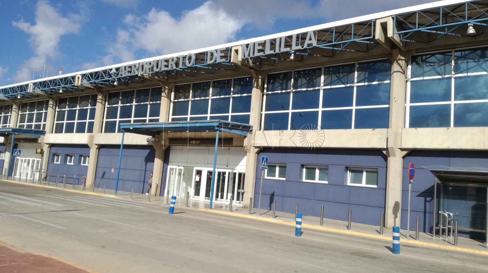 Ábalos quiere poner el nombre de Virgilio Leret al aeropuerto de Melilla