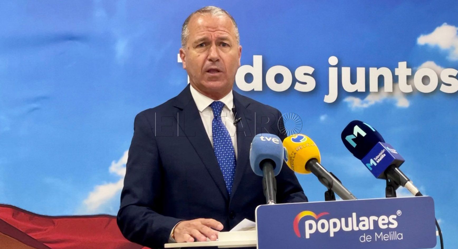 Marín exige a De Castro que cuando sea diputado no adscrito, cese al Gobierno y dimita de su cargo