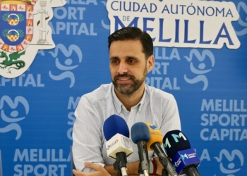 Alejandro Alcoba, en la rueda de prensa que ofreció en la jornada de ayer.