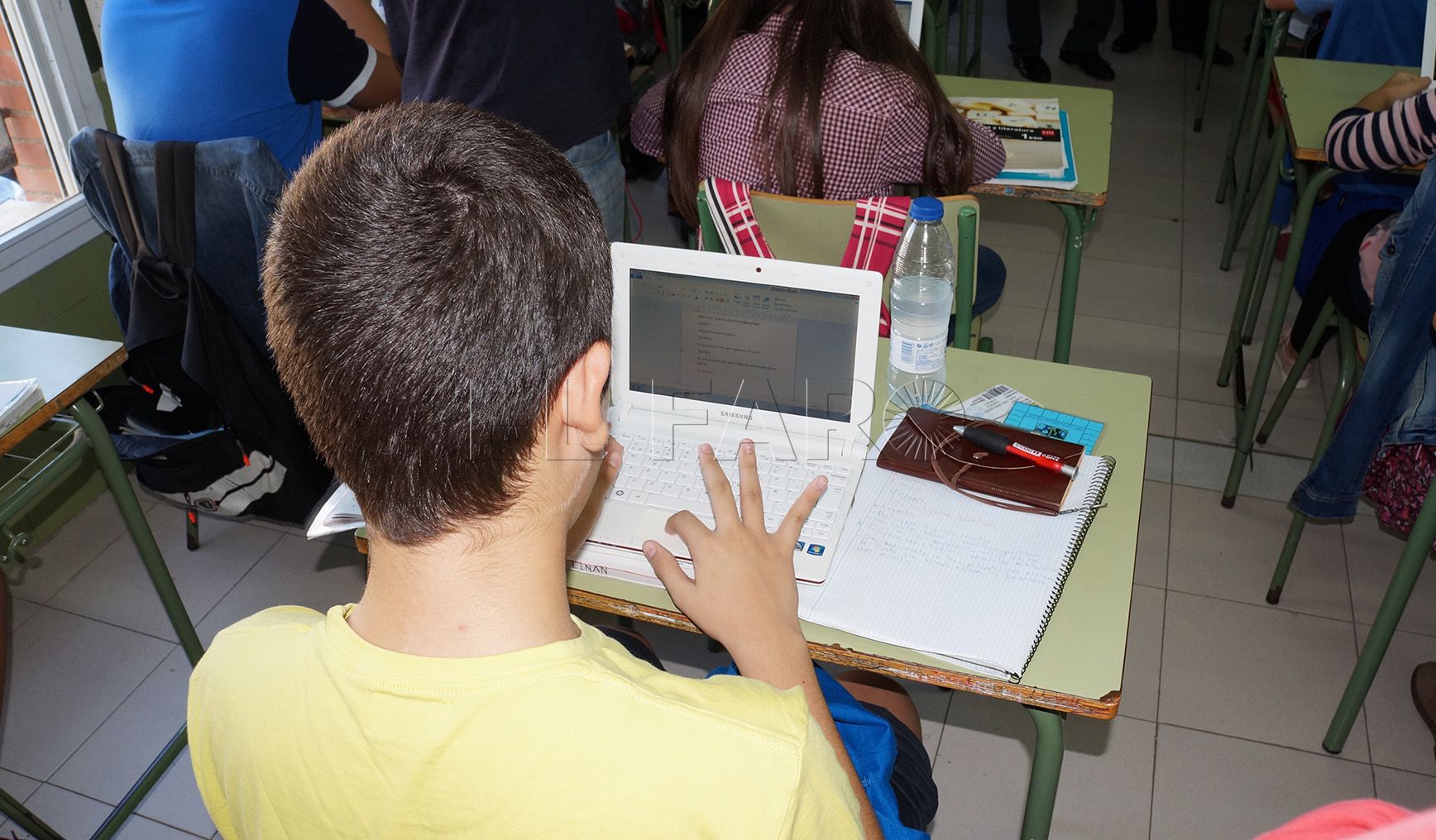 El Gobierno y las comunidades debaten la hoja de ruta para el próximo curso escolar