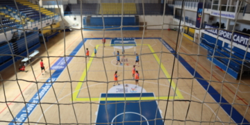 Jugadoras de la primera plantilla, en la sesión de entrenamientos de ayer.