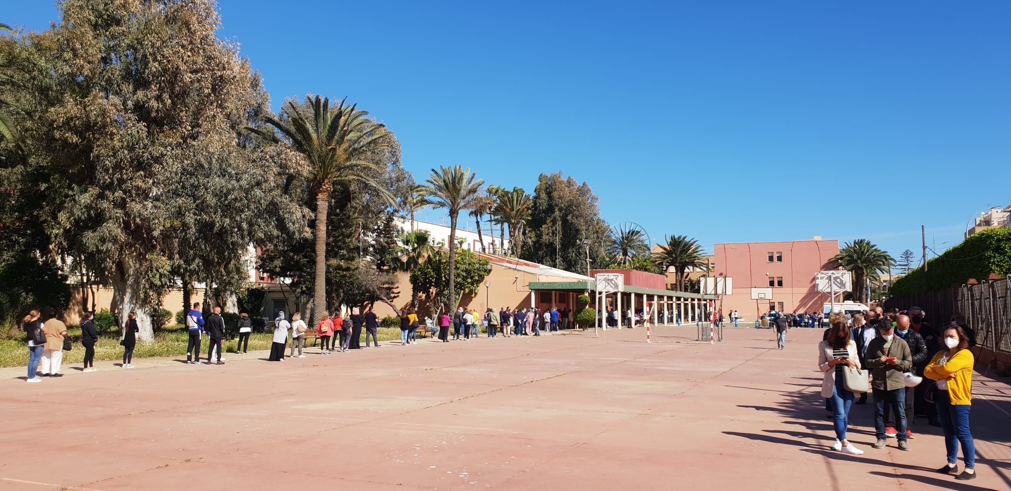 Ingesa y Salud Pública afirman que siguen colaborando en la vacunación