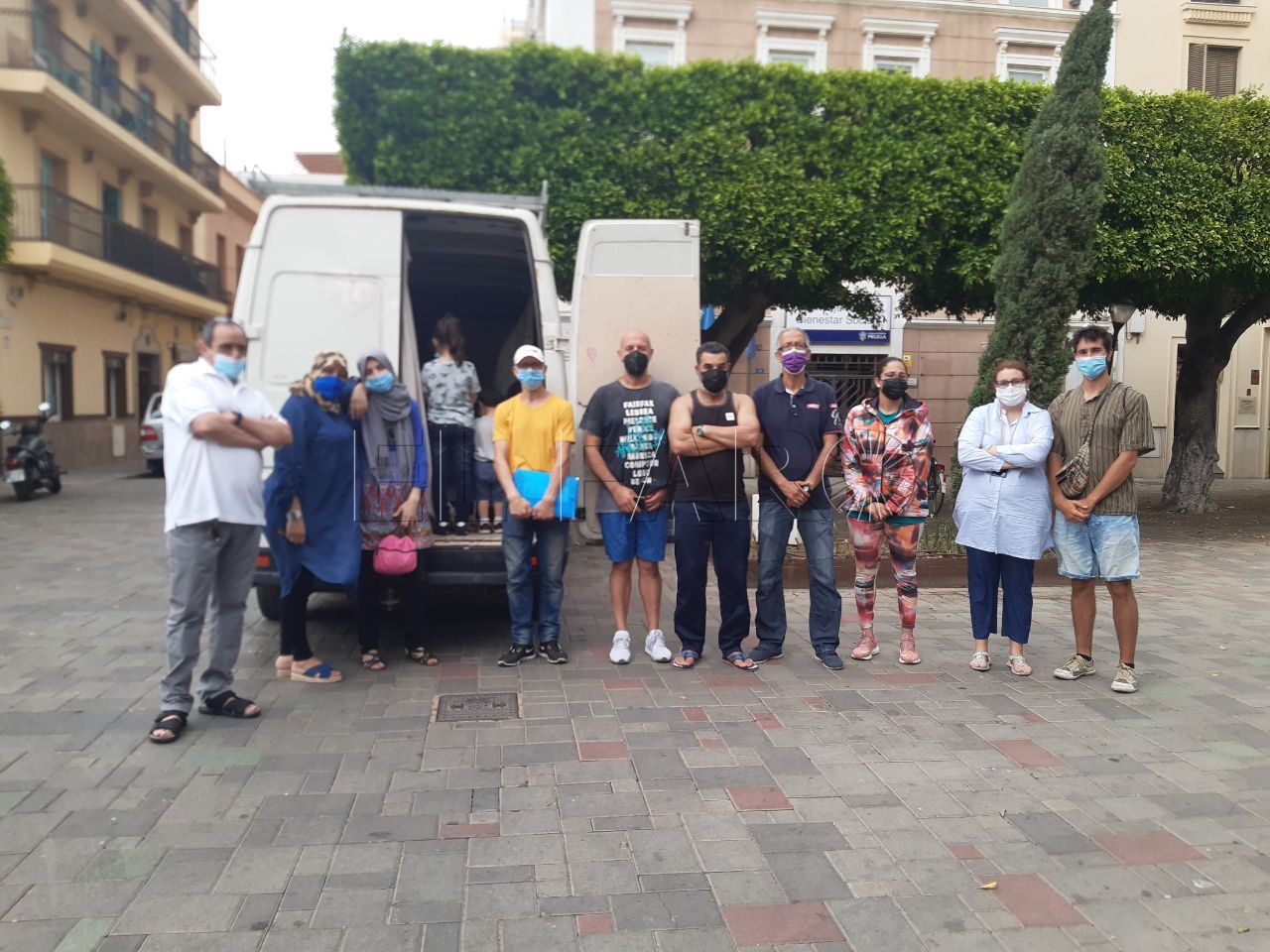 Una familia duerme cuatro días en una furgoneta tras ser desahuciada