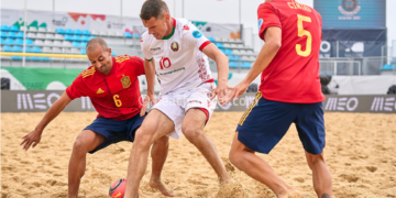 Los dos internacionales melillenses, Riduan Dris y José Cintas, durante el encuentro disputado ayer.