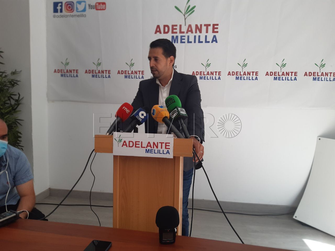 Adelante Melilla cree que pedir visado "estrangularía aún más" la economía de la ciudad