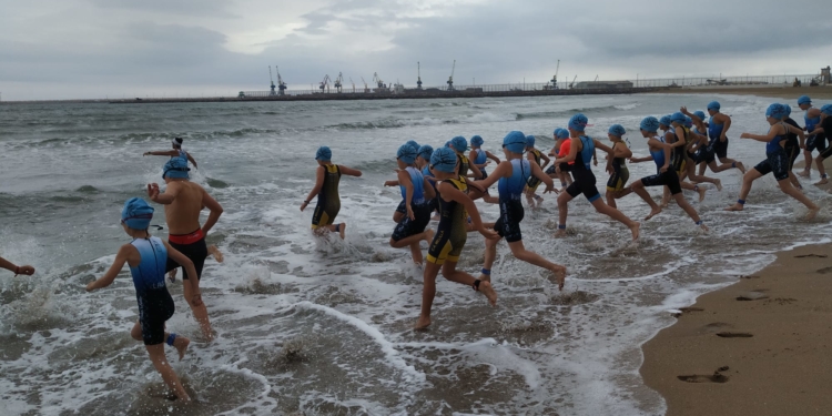 Edu Calderay se alza con la victoria