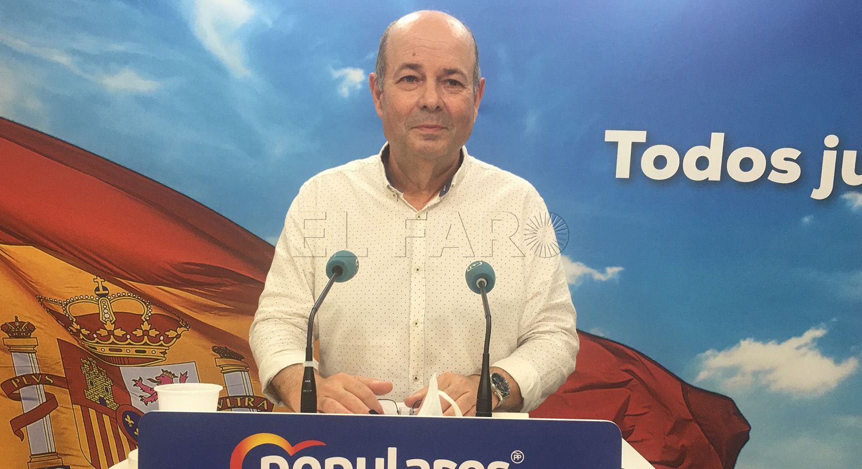 Conesa critica el aumento de precios de billetes por “las carencias” del contrato marítimo