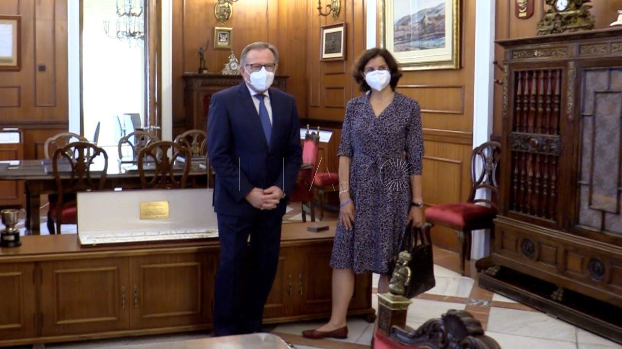 El presidente de Melilla recibe a la representante en España de ACNUR