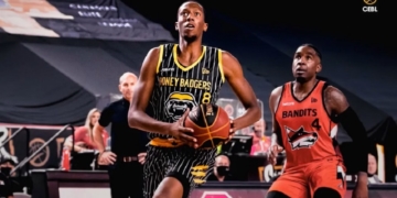 Jean-Victor (JV) Mukama, durante su primera etapa como escolta de Hamilton Honey Badgers, en la CEBL.