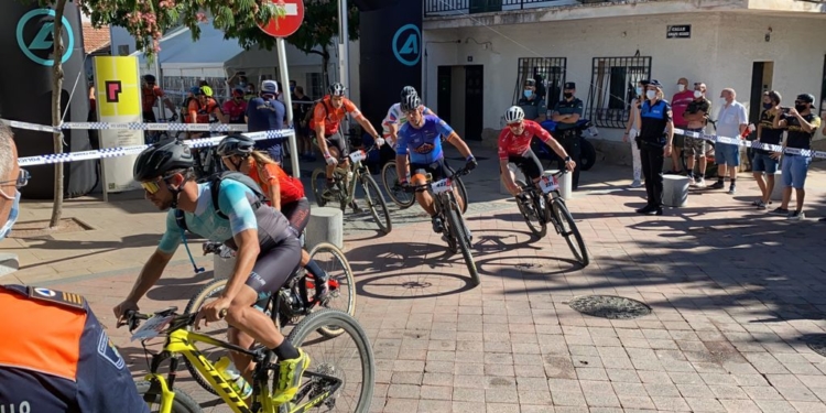 Ruteros Bikers Melilla terminan con éxito la Non Stop Madrid Lisboa