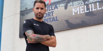 El argentino ya se encuentra trabajando para el club melillense.