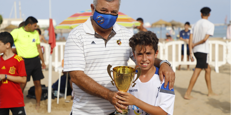 UD Melilla y CF Rusadir, campeones alevín e infantil para cerrar las ligas