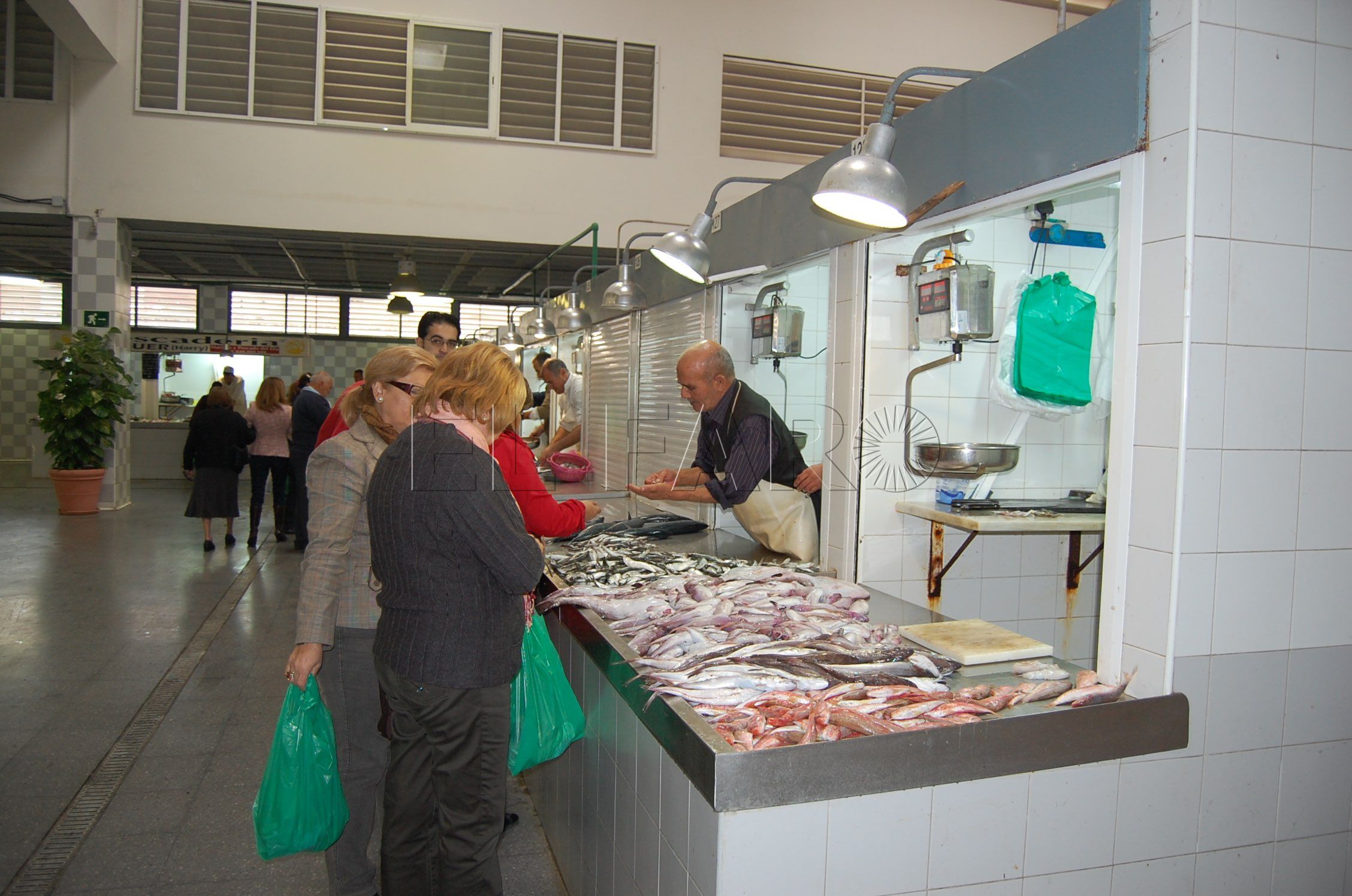 Se duplica el número de melillenses que no puede permitirse carne o pescado